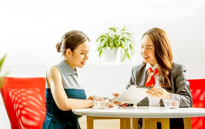 Vietnam's economy begins to absorb capital