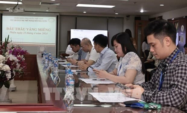 Central bank successfully auctions 3,400 taels of SJC-branded gold bars