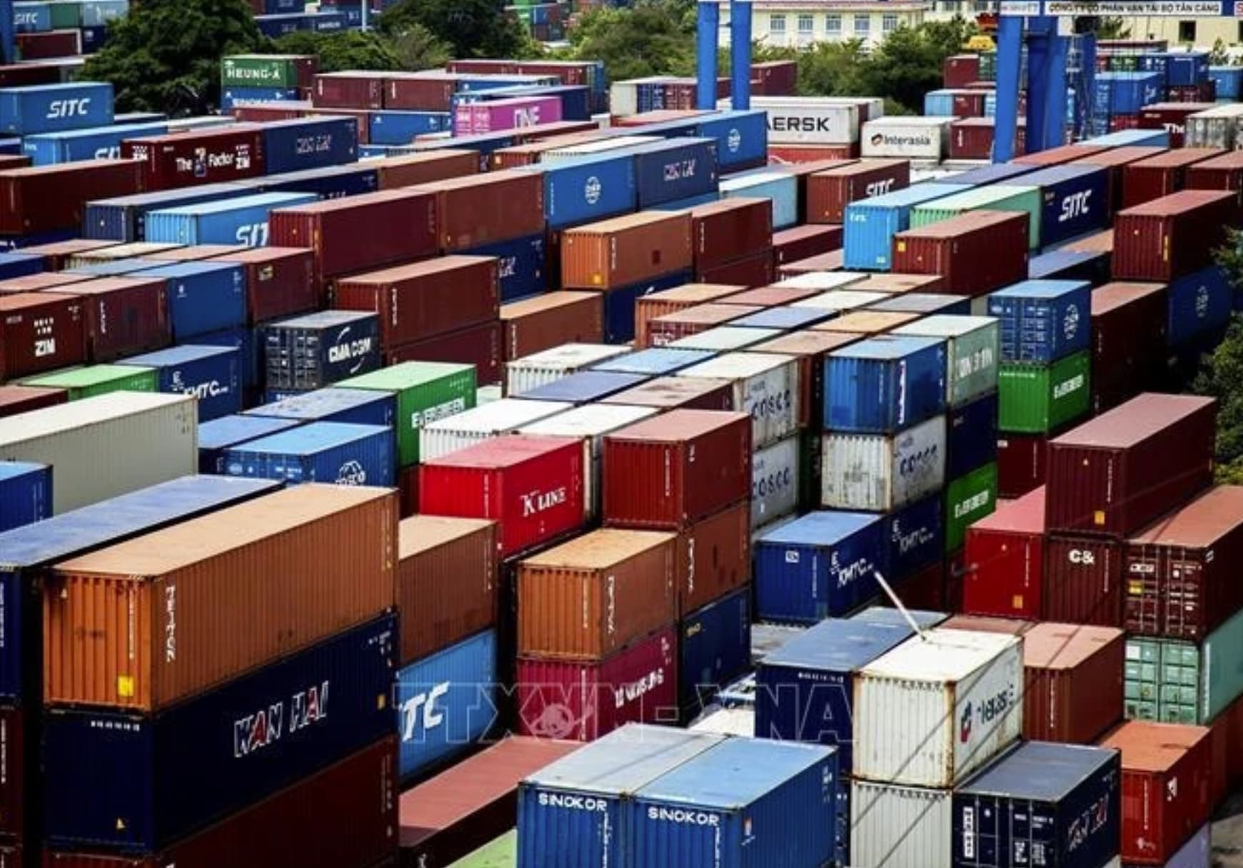 Green logistics helps firms obtain sustainable, comprehensive development: Insiders