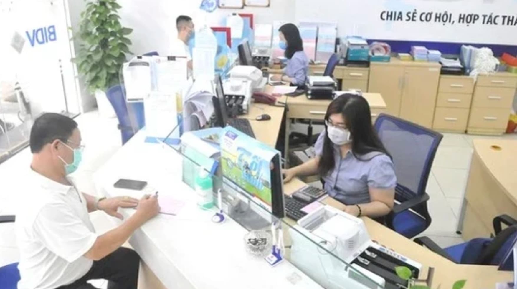 Deposit interest rates begin to see increases