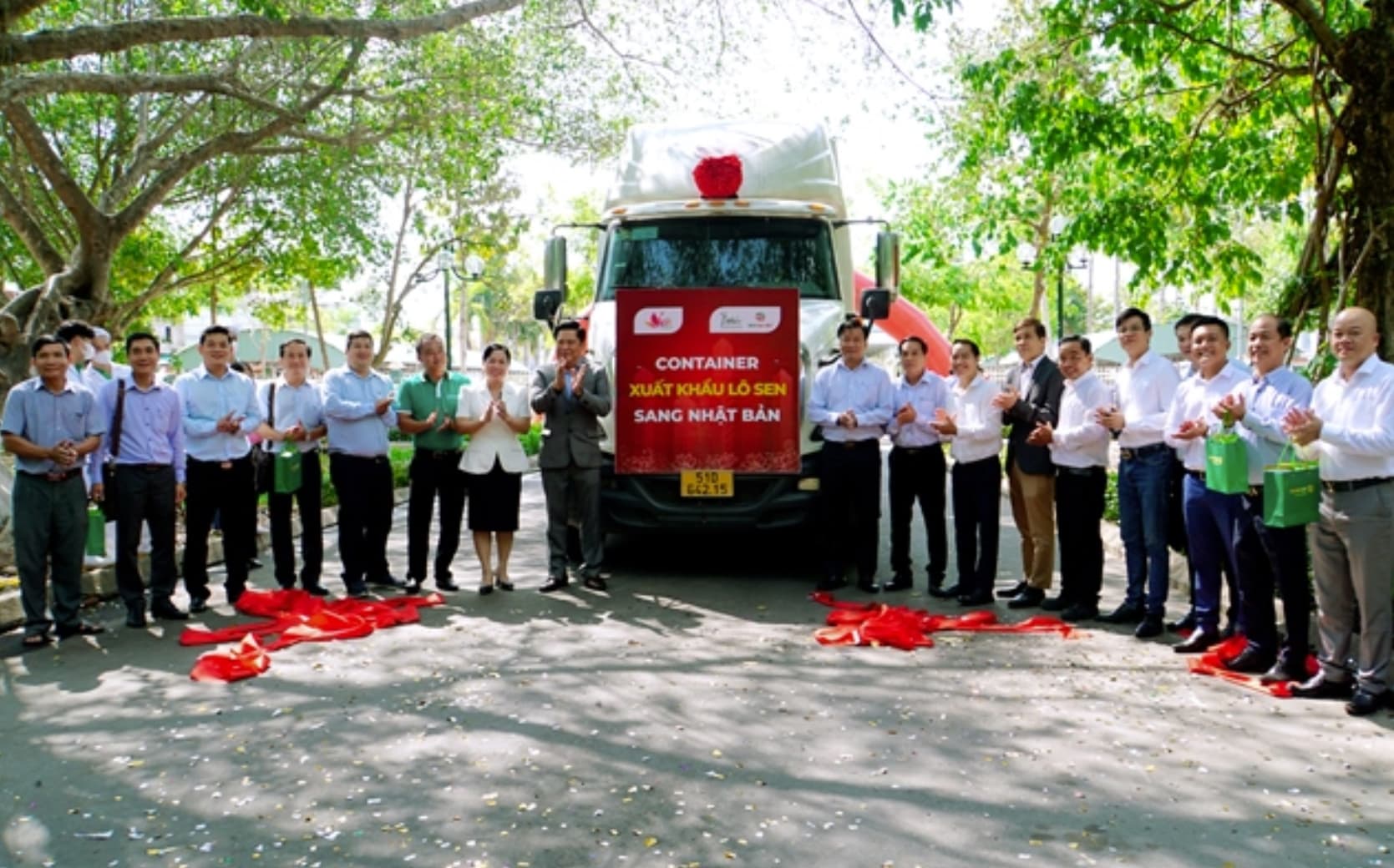 First batch of lotus roots exported to Japan