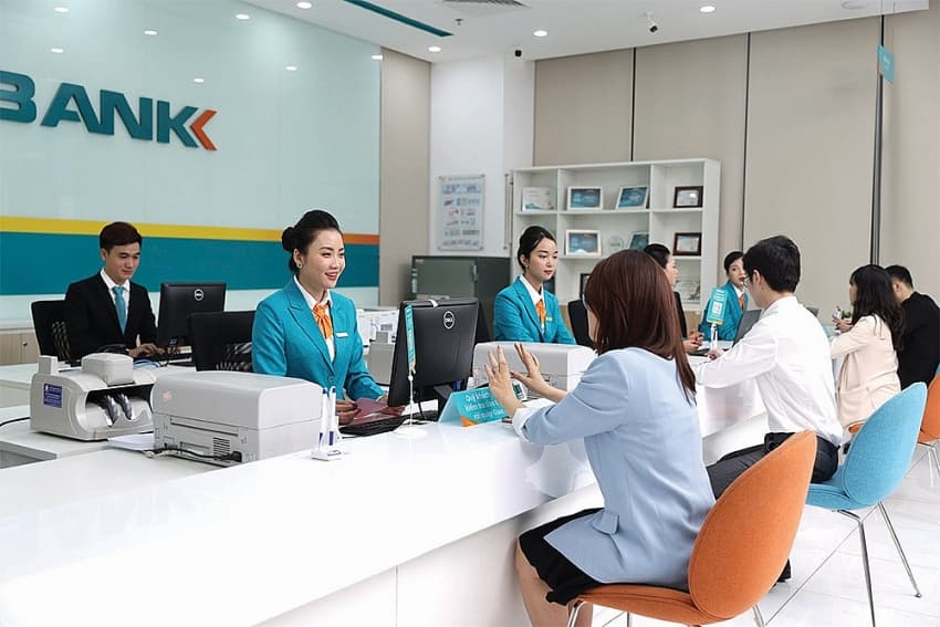Banks prepare for strategic partnerships