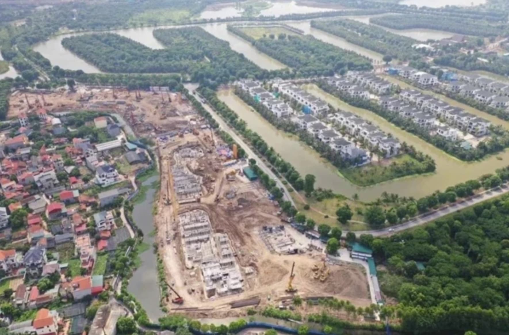 Land Law 2024 to lure billions of dollars of remittances to real estate market: Insiders