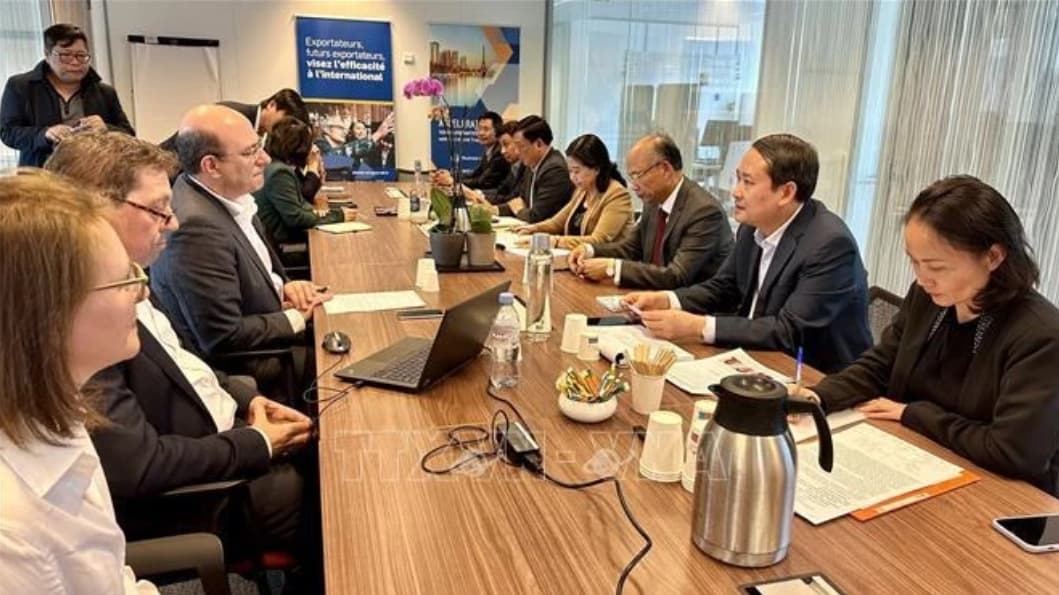 Ninh Binh looks to promote trade cooperation with France's Paris Ile-de-France region