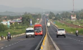 Developing Transport Infrastructure to Woo More Investors