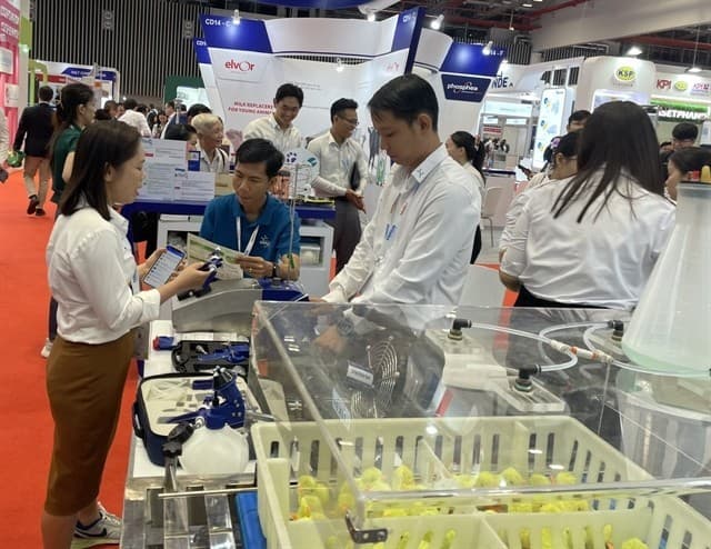 Int'l Livestock, Dairy, Meat Processing, and Aquaculture Expo opens in HCM City