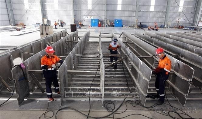 Manufacturing, processing push up industrial growth in five months