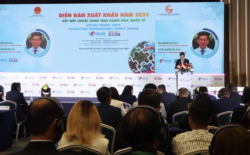 Int'l sourcing expo opens in Ho Chi Minh City