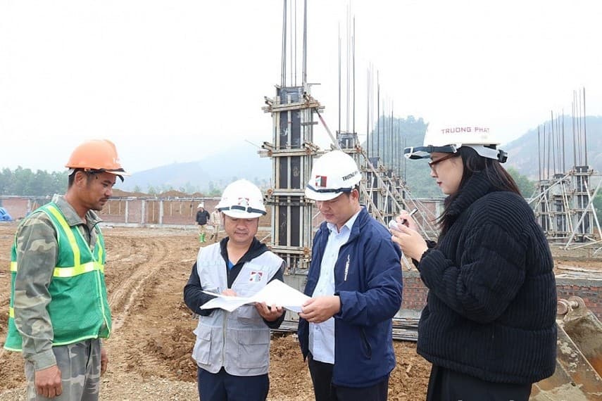 Hoa Binh Province develops industrial clusters