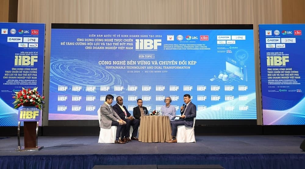 Digital technology promotes green transformation at businesses