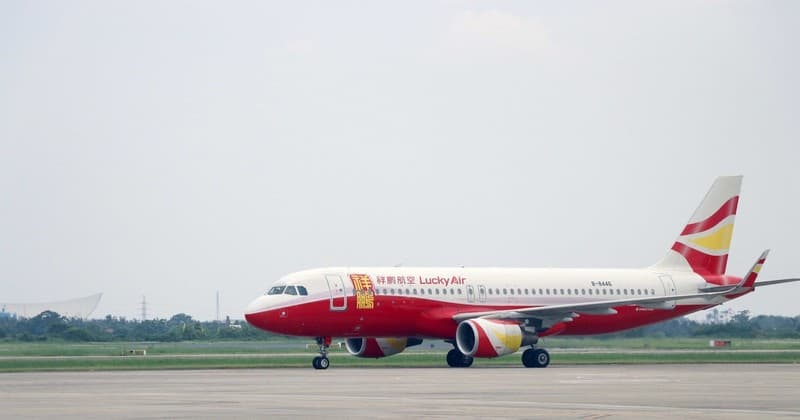 Hai Phong's Cat Bi airport welcome first flight from China's Lijiang