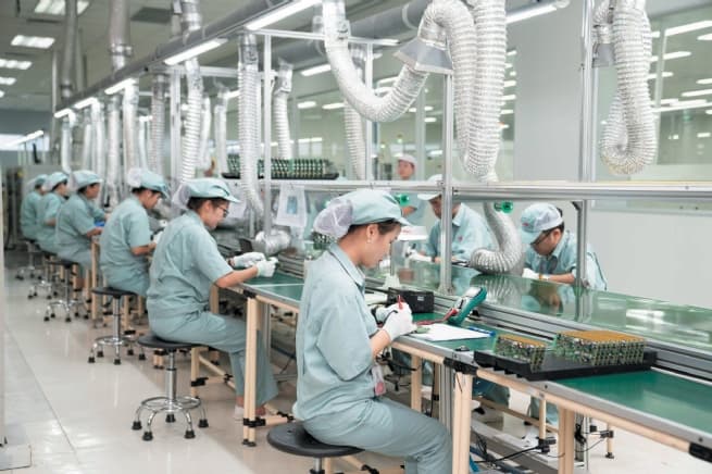SOEs Embrace “5 Pioneers” Initiative to Become Economic Locomotives