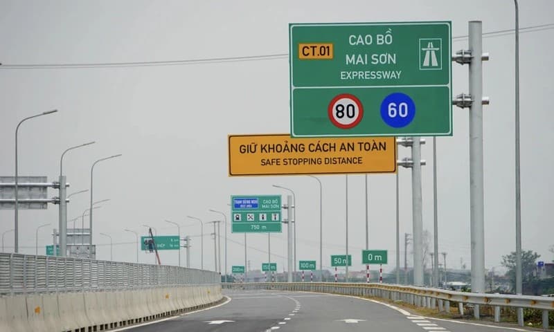 Cao Bo-Mai Son Expressway to be expanded to six lanes