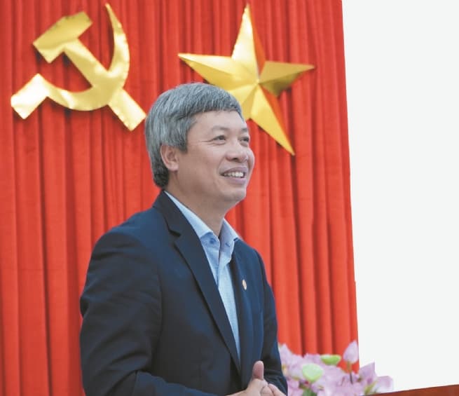 More Resolute and Vigorous to Advance Quang Nam Toward Breakthroughs