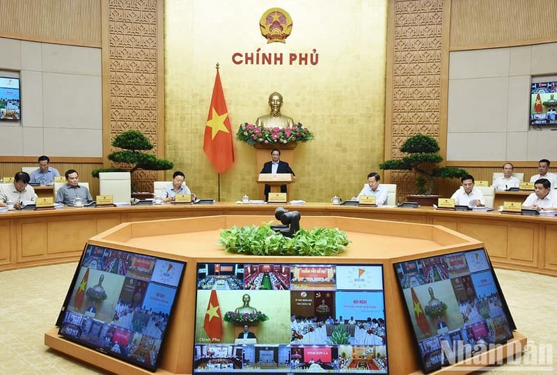 PM orders 6.5 - 7% growth be secured for Q3