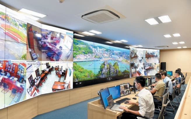 Establishing National Comprehensive Database for Digital Transformation
