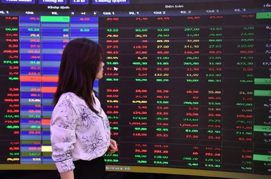 Securities firms see bright picture for market in July