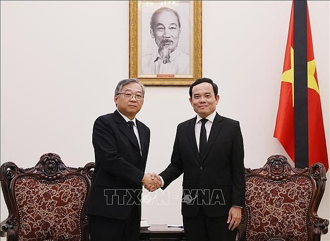 Vietnam, Singapore to promote cooperation in green, digital economy