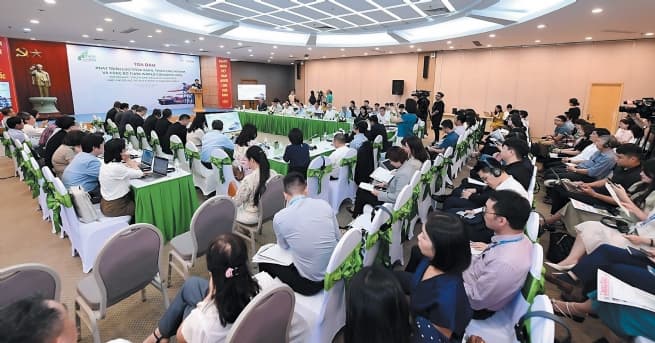 Green Logistics Transforming Perception into Action