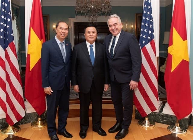 Party official highlights comprehensive, rapid developments of Việt Nam-US relations