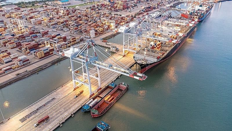 Businesses have a "headache" with transportation prices