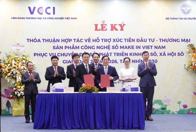 VCCI Engages in Advancing “Make in Vietnam” Digital Technology