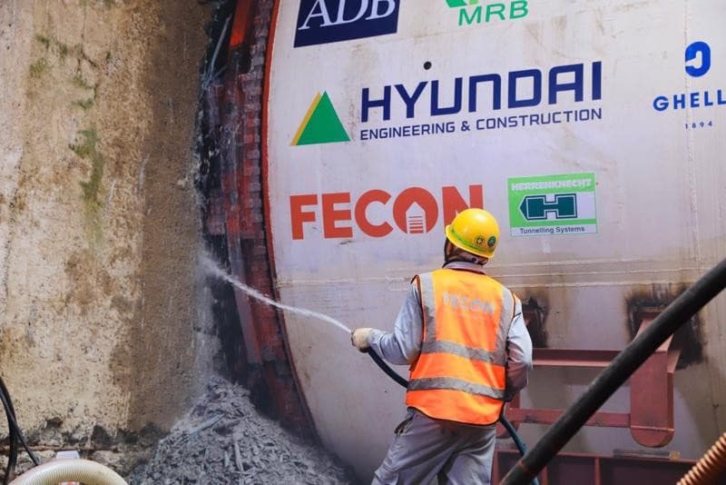 Tunnel boring begins at Nhon-Hanoi Station metro line