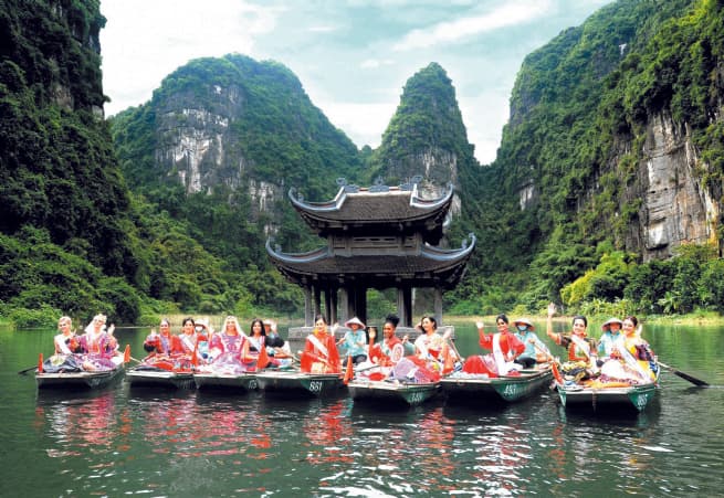 Transforming Ninh Binh into Major National Tourist Center