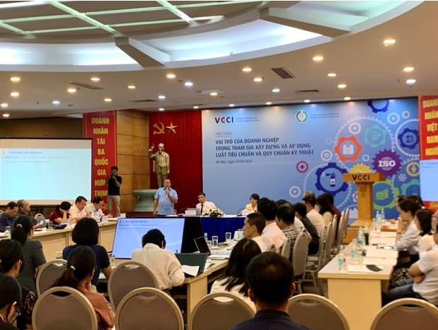 Enterprises contribute ideas on building technical standards and regulations