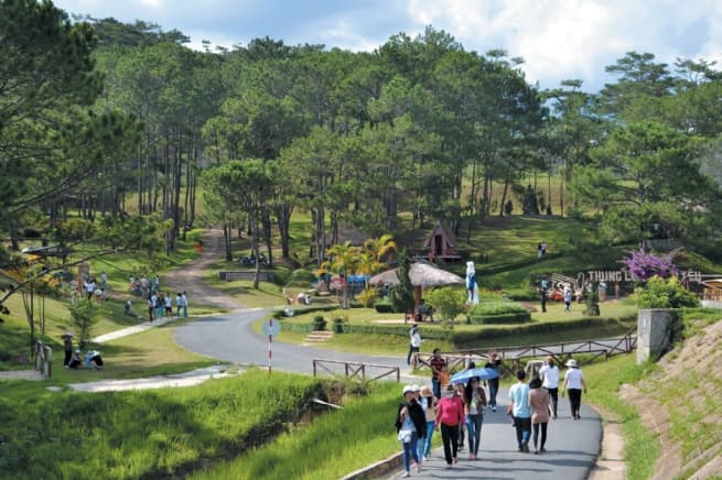 National Day Destinations for Vietnamese Tourists: Da Lat Tops the List, with Thailand and Indonesia Gaining Popularity