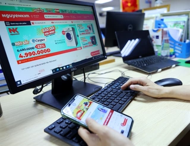 Managing Tax Risks in E-Commerce