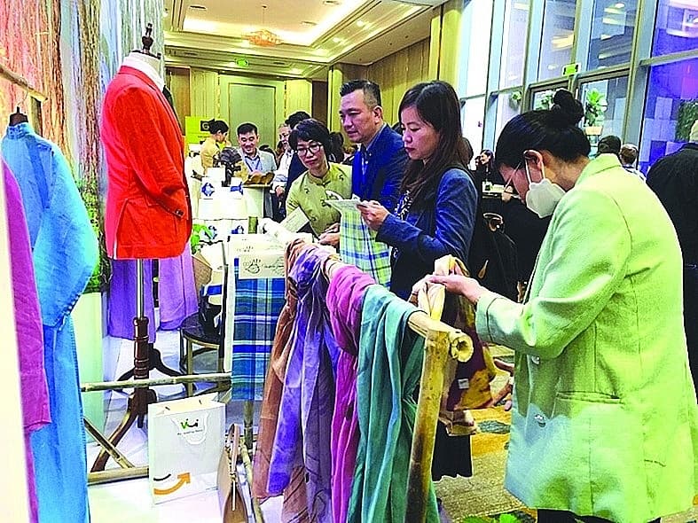 Textile and garment industry perseveres in overcoming difficulties and seizing opportunities from the market