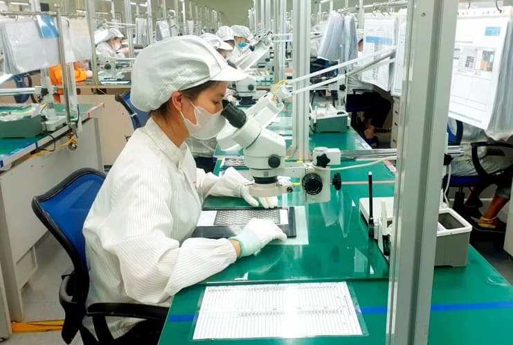 VCCI calls for resolving issues for foreign investors in Vietnam