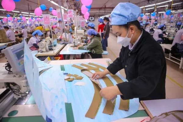 Việt Nam's textile and garment sector seizes opportunities to grow