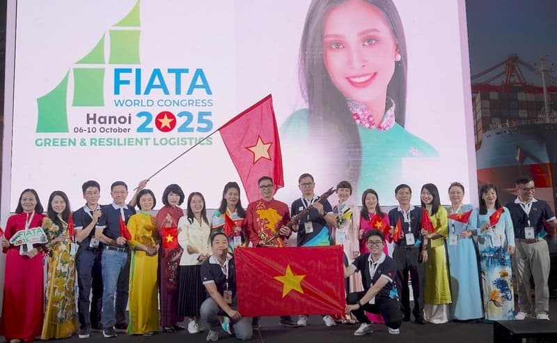 Vietnam attends World Congress on Logistics in Panama