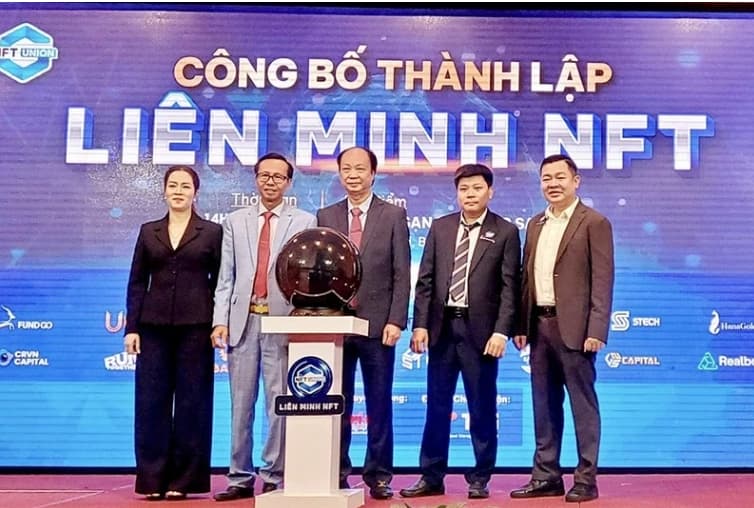 Chairman of Hong Co Group Nguyen Dinh Thang: Success depends on a soldier's bravery, will, ability and dedication
