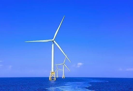 PetroVietnam proposed to pilot OSW projects