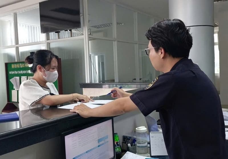 Binh Thuan Port Customs: Accompanying and supporting business development