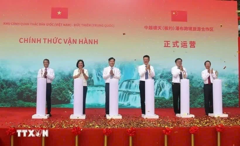 Ban Gioc (Vietnam) – Detian (China) Waterfalls opened to tourists