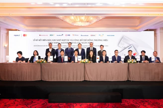 Mastercard and NAPAS Jointly Announce A Collaboration to Introduce the First Co-badged Card with Banks in Vietnam