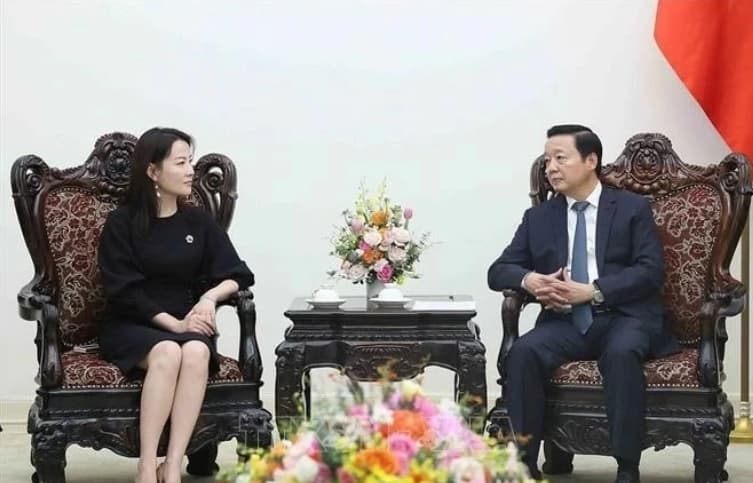 Deputy PM Tran Hong Ha receives Chinese construction Group’s leader
