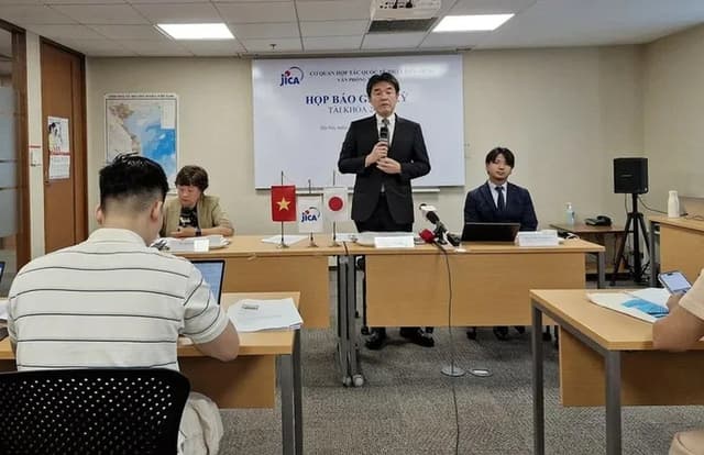 Japan pledges record ODA for Viet Nam