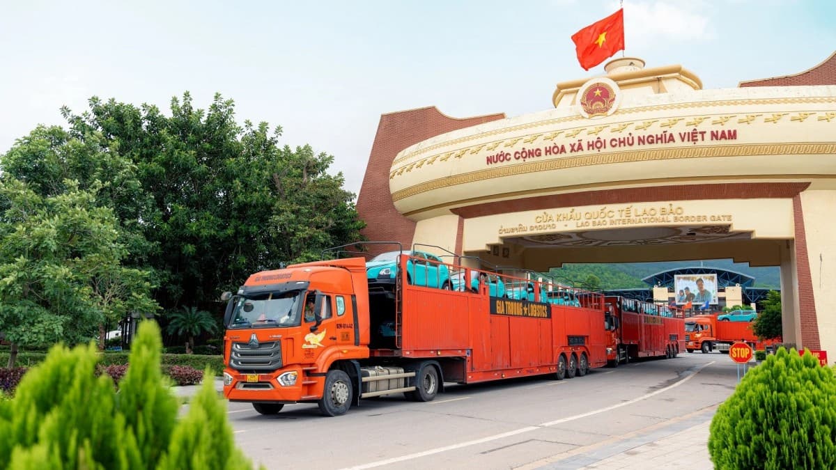 New agreement gives boost to Vietnam-Laos trade