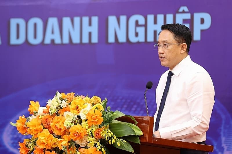 Tax sector determines to take enterprises as the center of service