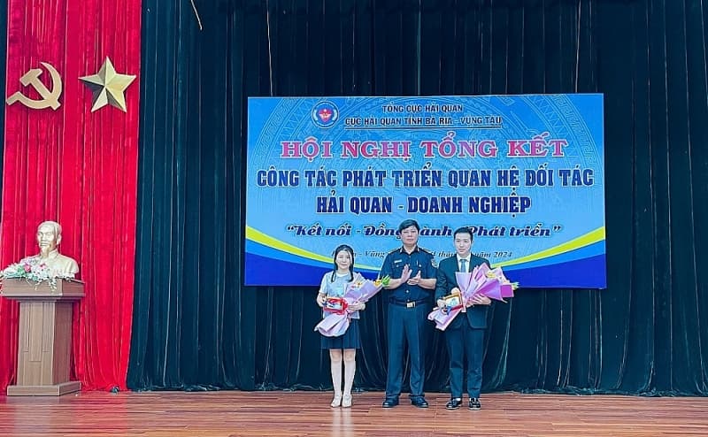 Ba Ria-Vung Tau Customs cultivates a stronger relationship with enterprises