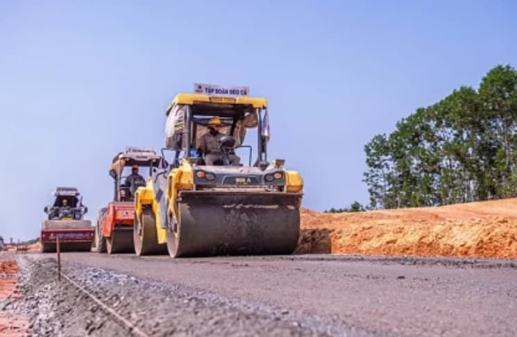 Public investment disbursement reaches 52.2% in the first ten months