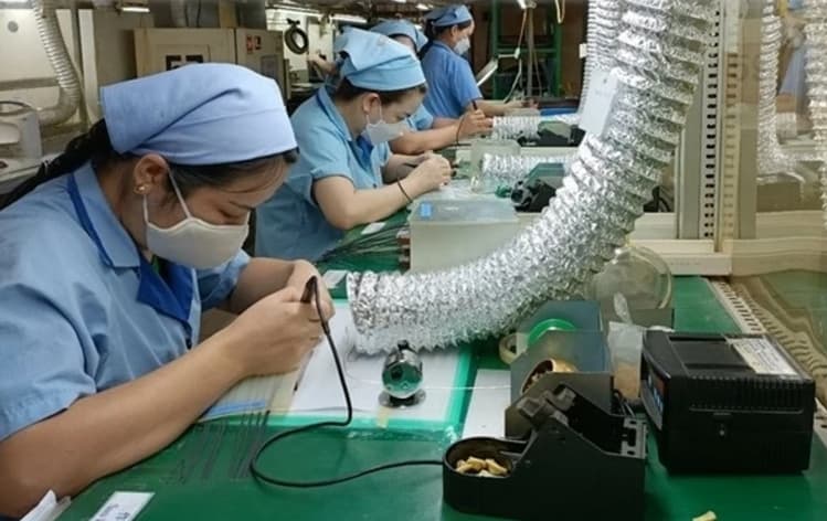 China maintains the largest two-way trade market with Vietnam