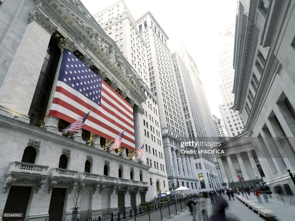 The US economy continues to outperform its peers