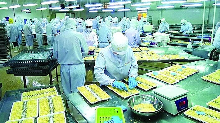 US businesses increase shrimp imports ahead of tax hike