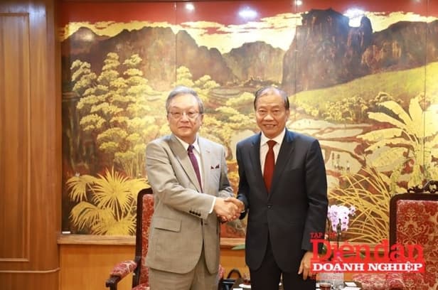 VCCI and Fukuoka Chamber of Commerce strengthen cooperation